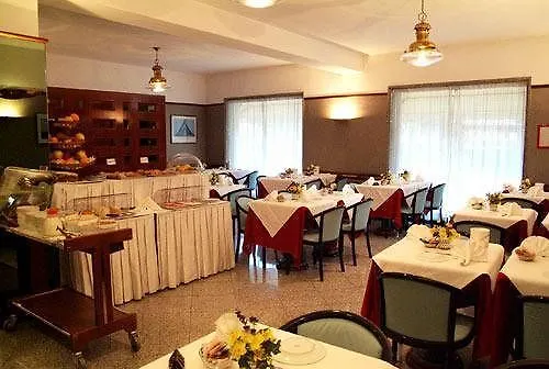 Hotel Crystal Portoferraio 4*,  Italia